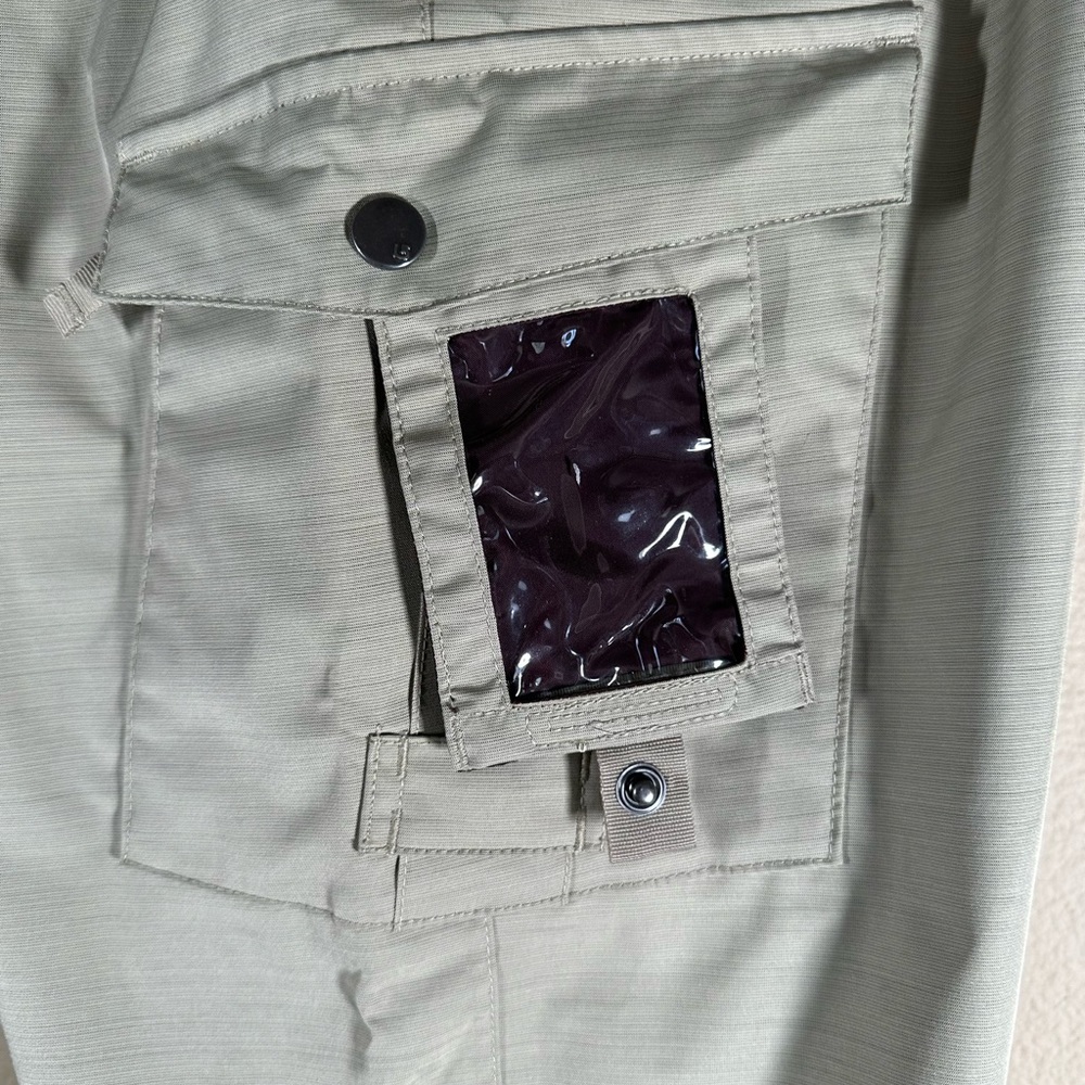 Excellent Condition Burton Ski Cargo Elite Pants - Picture 10 of 12